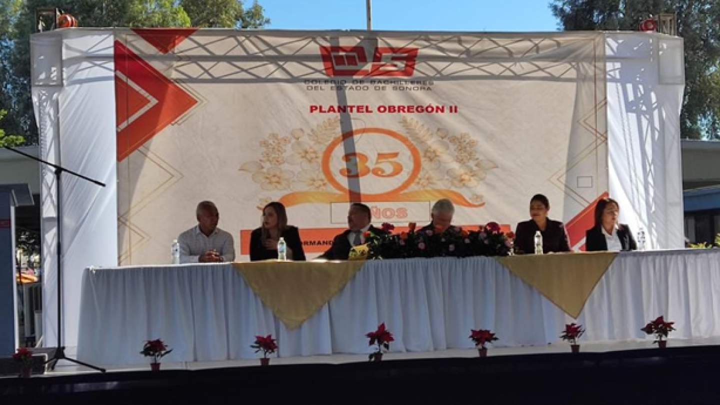 Celebra 35 aniversario Plantel Obregón 2