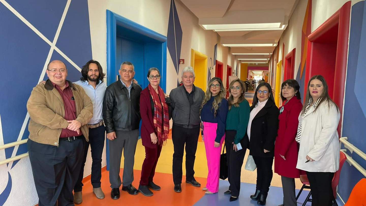 Recibe Cobach sillas de ruedas de Fundación Teletón