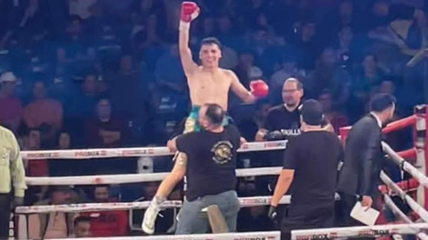 Triunfa alumno de Cobach Sonora en el box y en los estudios