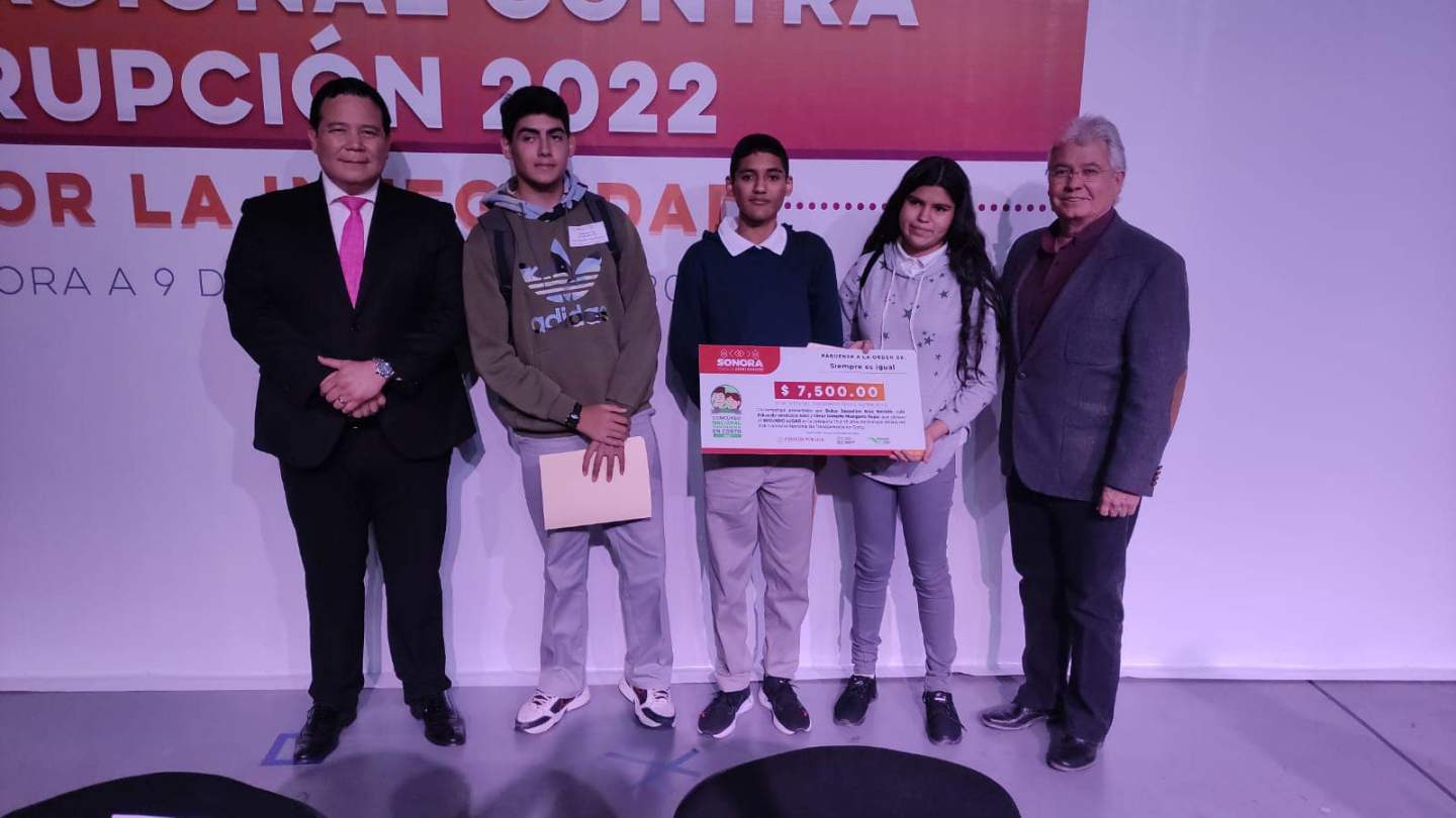 Comparten su visión alumnos de Cobach ganadores de segundo lugar de Concurso Transparencia en Corto
