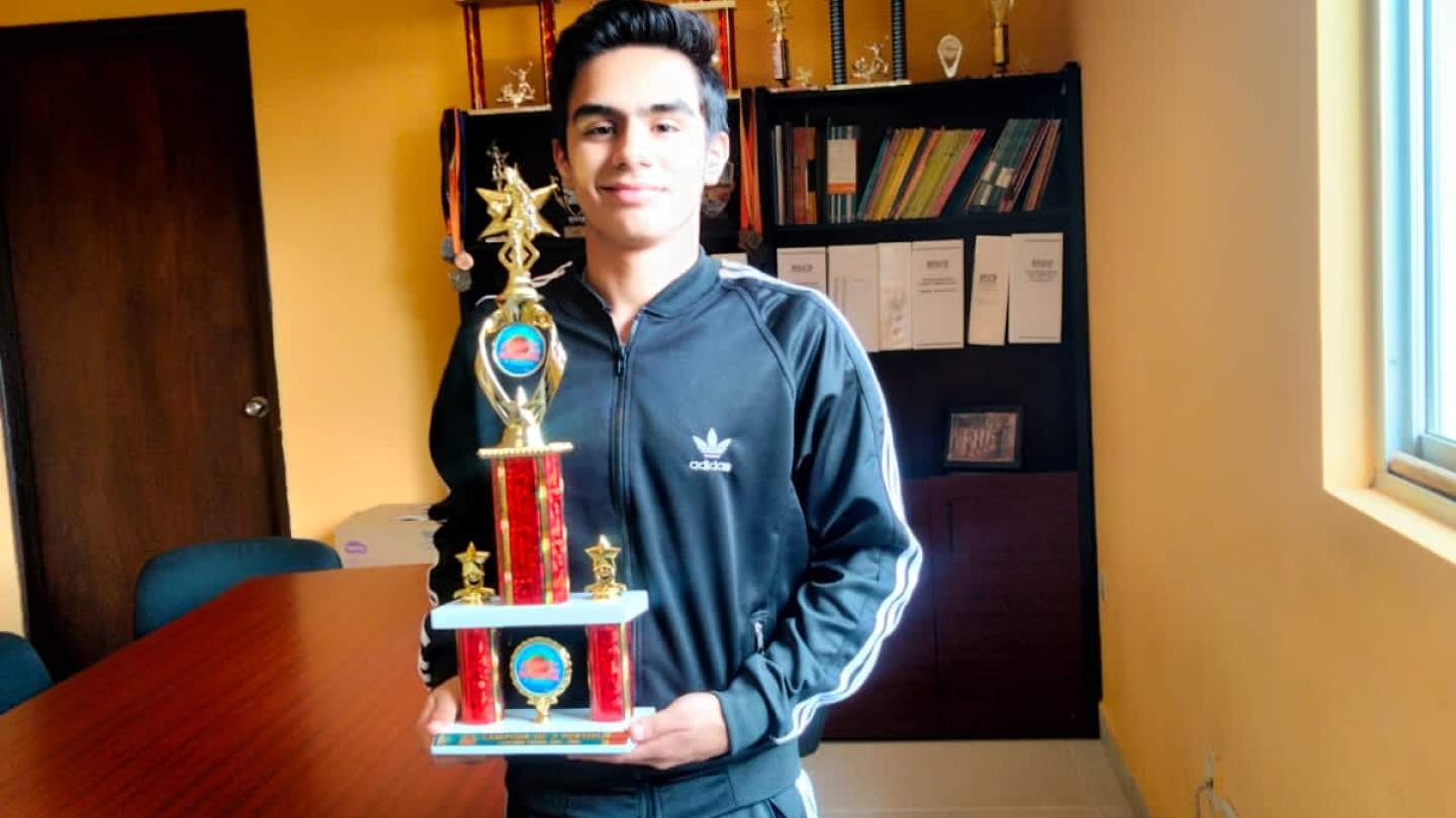 Es campeón de los tiros de gran alcance