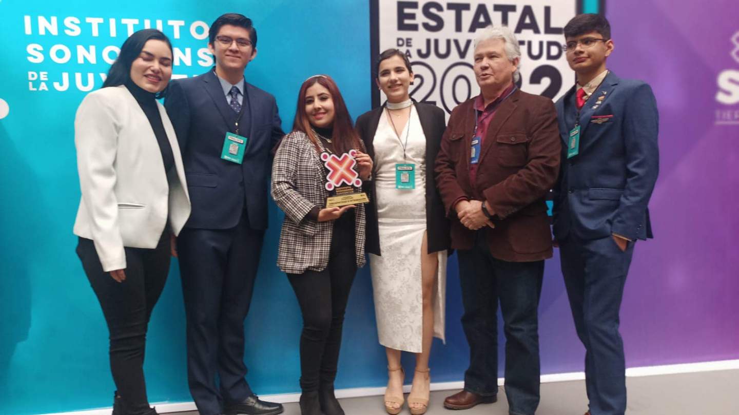 Dedica Suyune Mildreth, alumna de Cobach, el Premio Estatal de la Juventud 2022, a toda la comunidad sorda