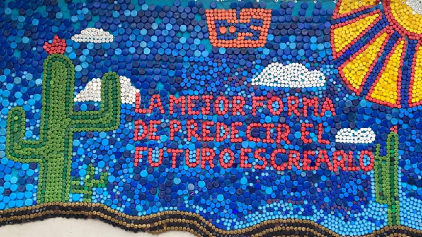 &quot;La mejor forma de predecir el futuro es crearlo&quot;.