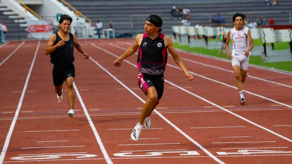 Busca alumno del Cobach Sonora ganar oro en atletismo en Olimpiada Nacional Conade 2025