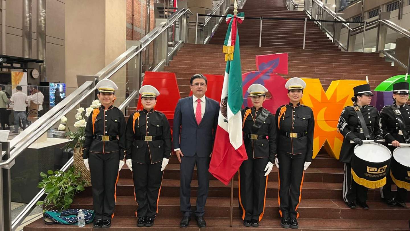 Engalana Gobierno de Sonora Fiestas Patrias en Arizona y California: Cobach